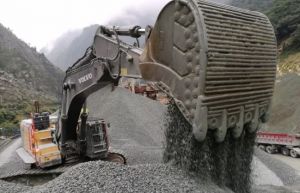 高效作業(yè)，技壓群芳！沃爾沃最大履帶式挖掘機(jī)EC950EL