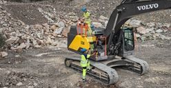 全新國四系列 EC300 CN4 事半功倍